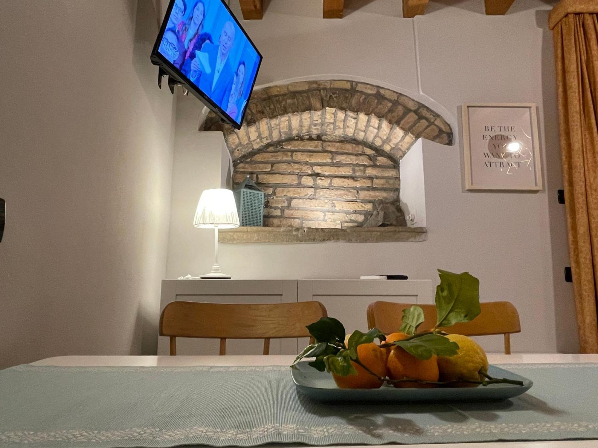 Villa Maria Apartments Moniga del Garda Ngoại thất bức ảnh