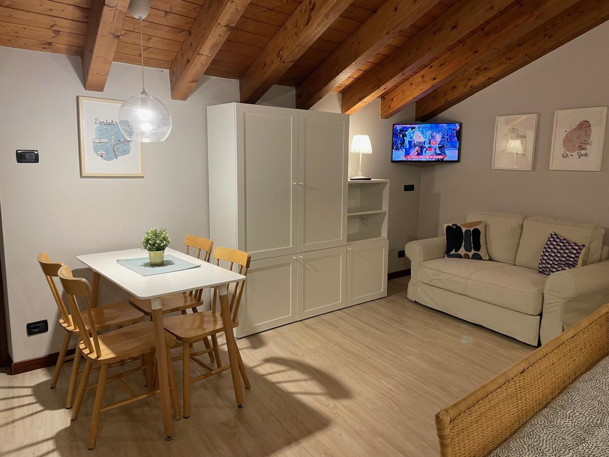 Villa Maria Apartments Moniga del Garda Ngoại thất bức ảnh