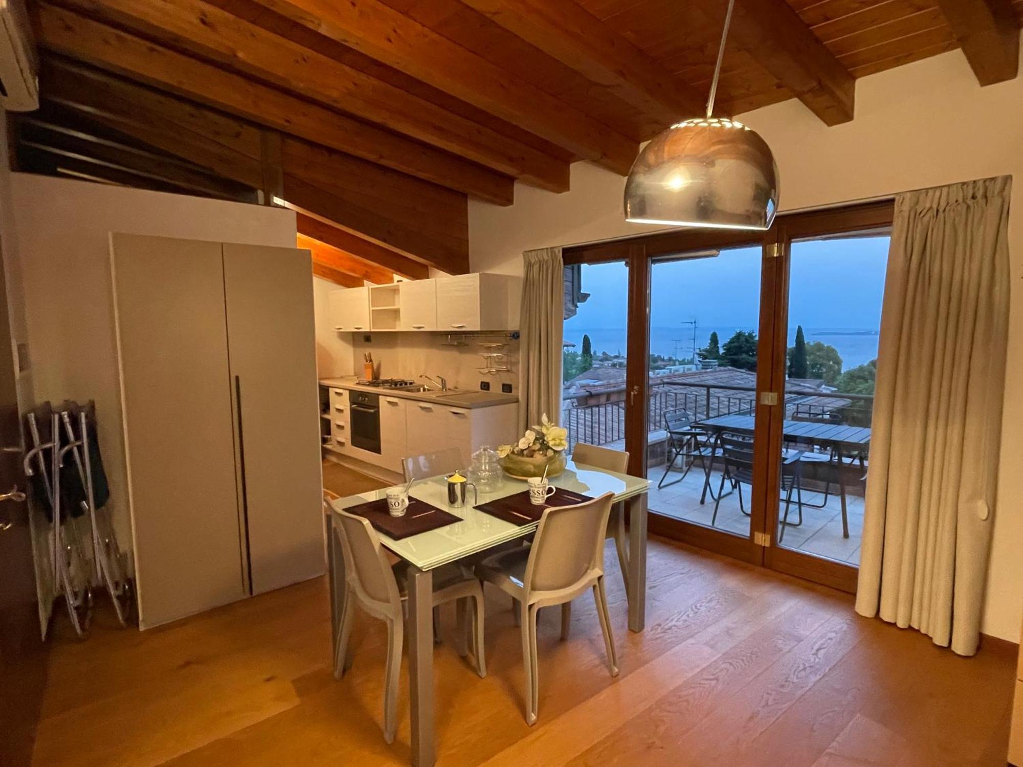 Villa Maria Apartments Moniga del Garda Ngoại thất bức ảnh